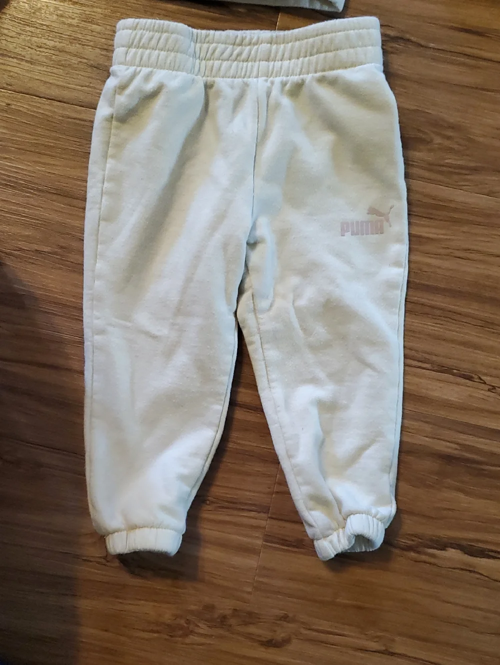 Puma Pastel Colorblock Sweatshirt & Joggers - Cream, Pink, Blue - Picture 3 of 4